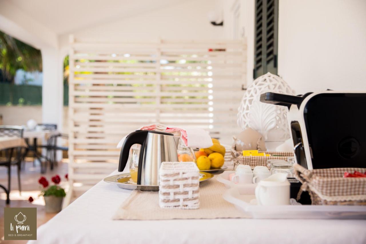 B&B Li Pumi Alliste Bagian luar foto